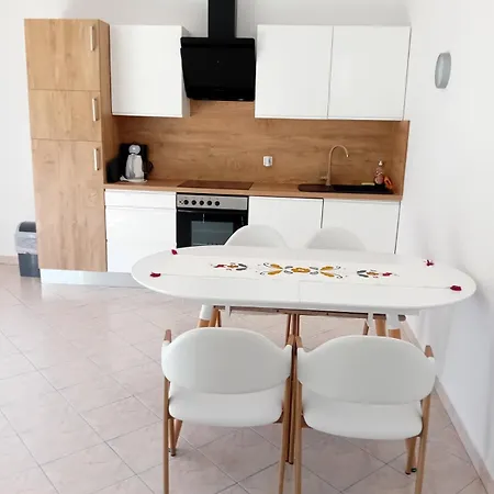 Renata Apartament Banjol