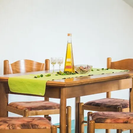 Renata Apartament *
