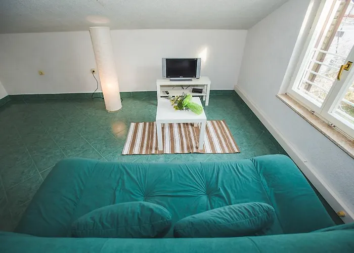 Renata Apartament Banjol