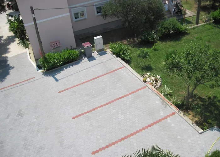 Renata Apartament Banjol