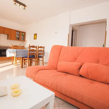 Renata Apartment