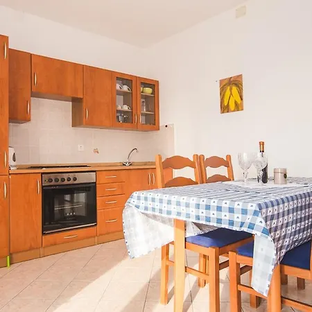 Apartment Renata Banjol