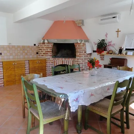 Apartment Renata